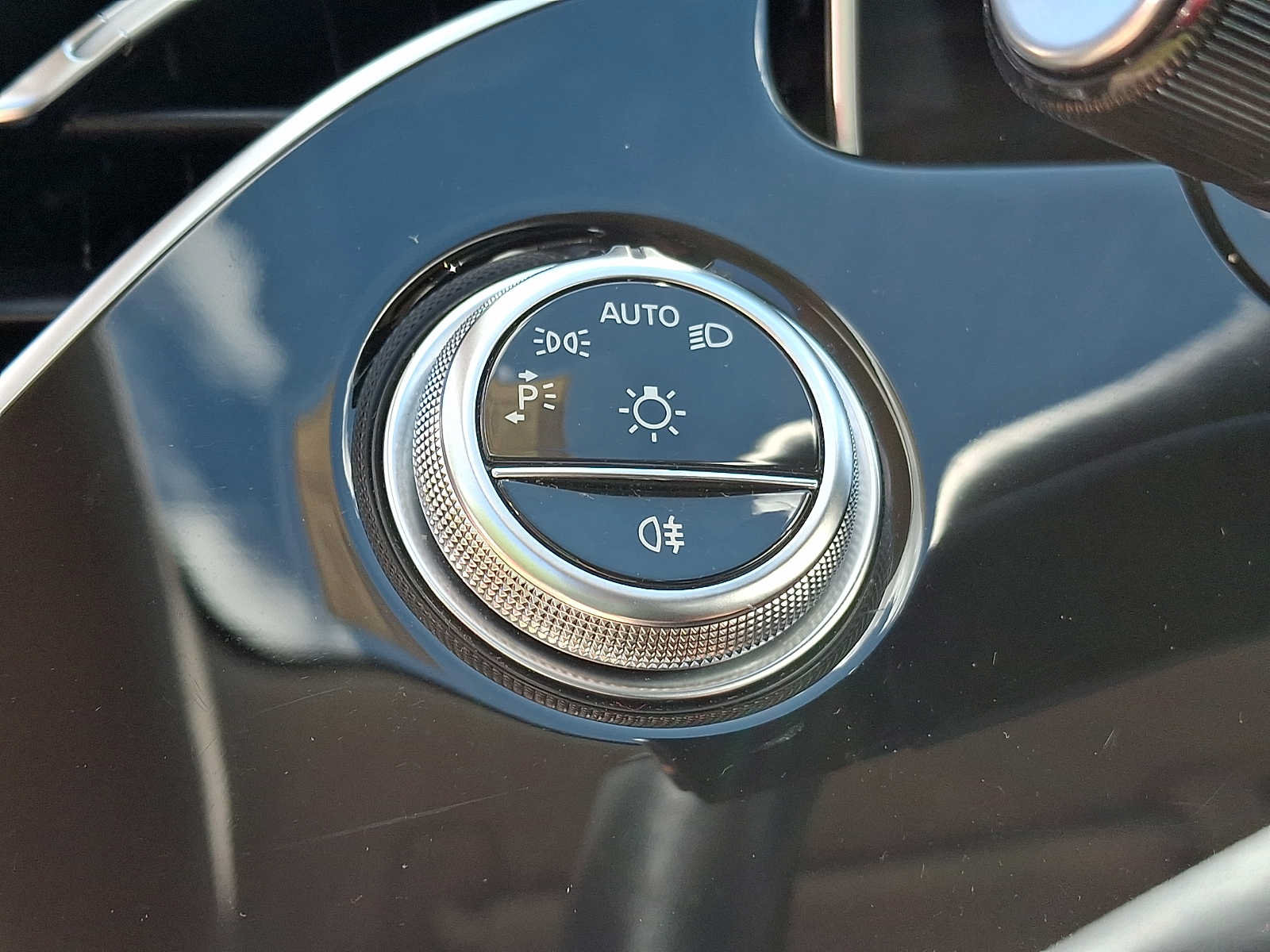 Certified 2024 Mercedes-Benz E 350 4MATIC Sedan image 18