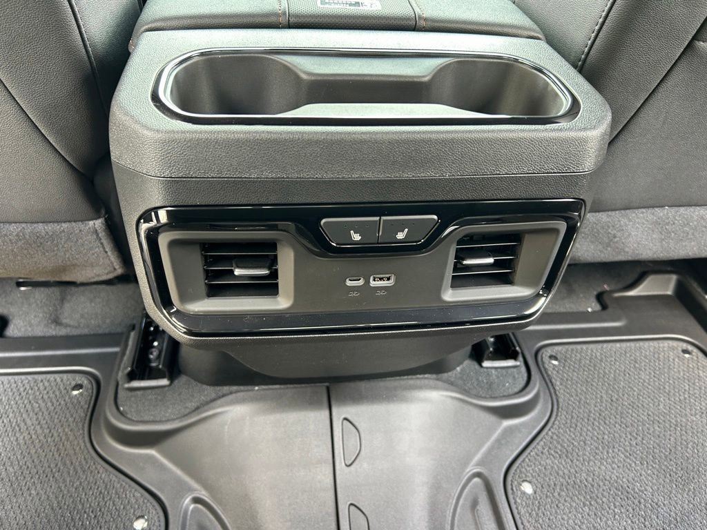New 2026 GMC Sierra 1500 AT4 w/ AT4 Premium Package AWD/4WD image 45