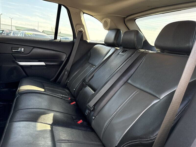 Used 2011 Ford Edge Sport w/ Canadian Touring Pkg AWD/4WD image 16