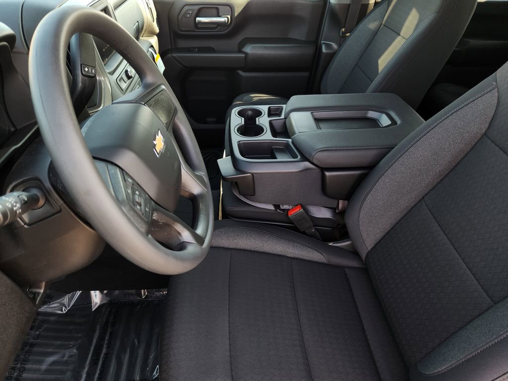 New 2026 Chevrolet Silverado 2500 Custom w/ Custom Convenience Package image 14