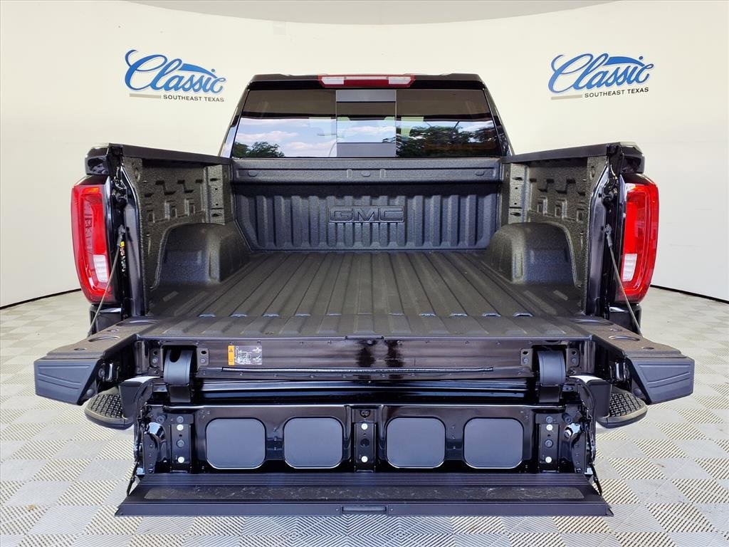 New 2026 GMC Sierra 1500 SLT image 23