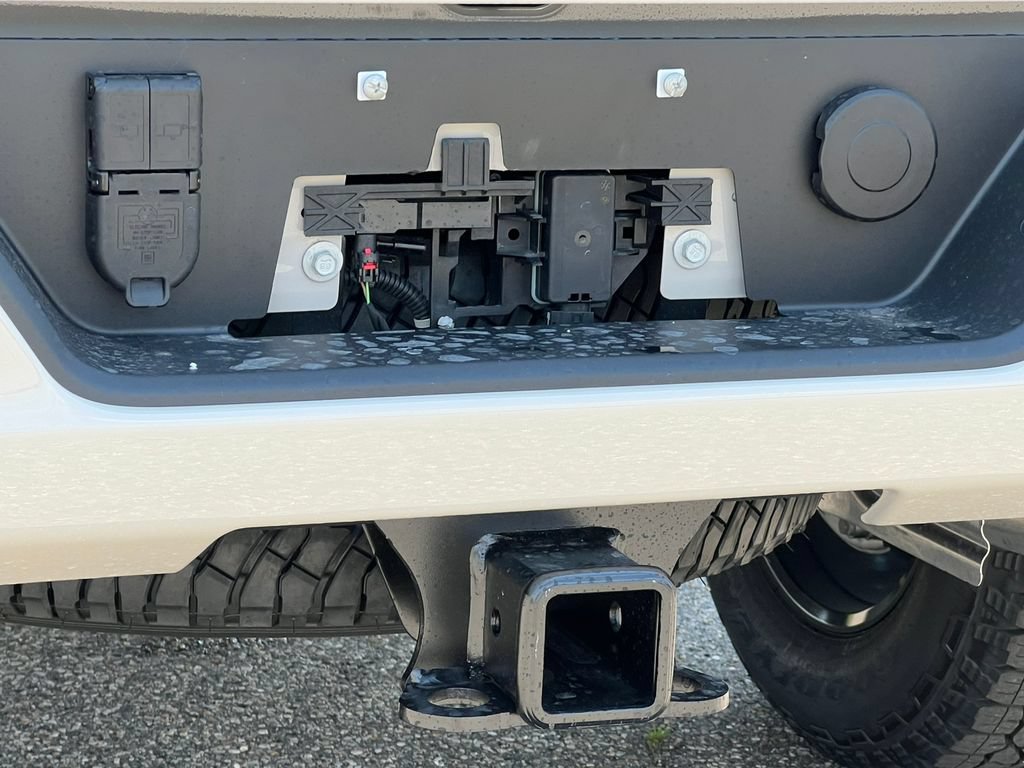 New 2026 GMC Sierra 2500 AT4 w/ AT4 Premium Plus Package AWD/4WD image 13