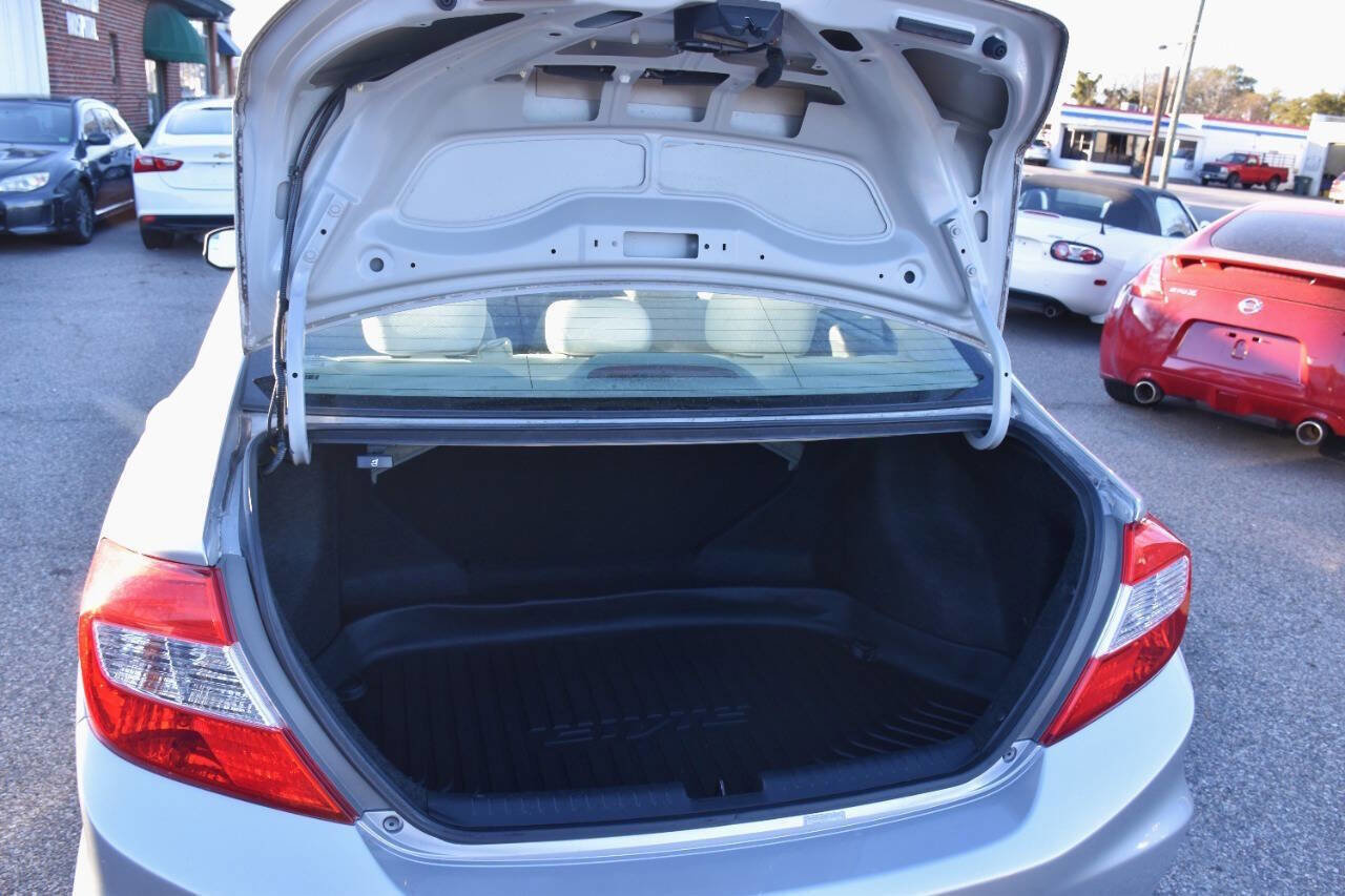 Used 2012 Honda Civic LX image 9