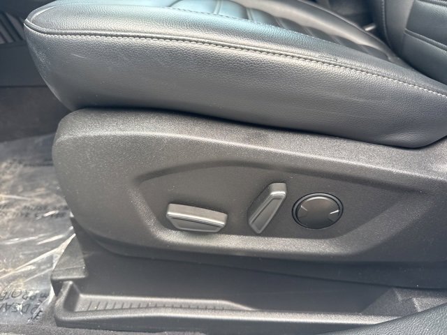Used 2023 Ford Edge SEL w/ Convenience Package image 26
