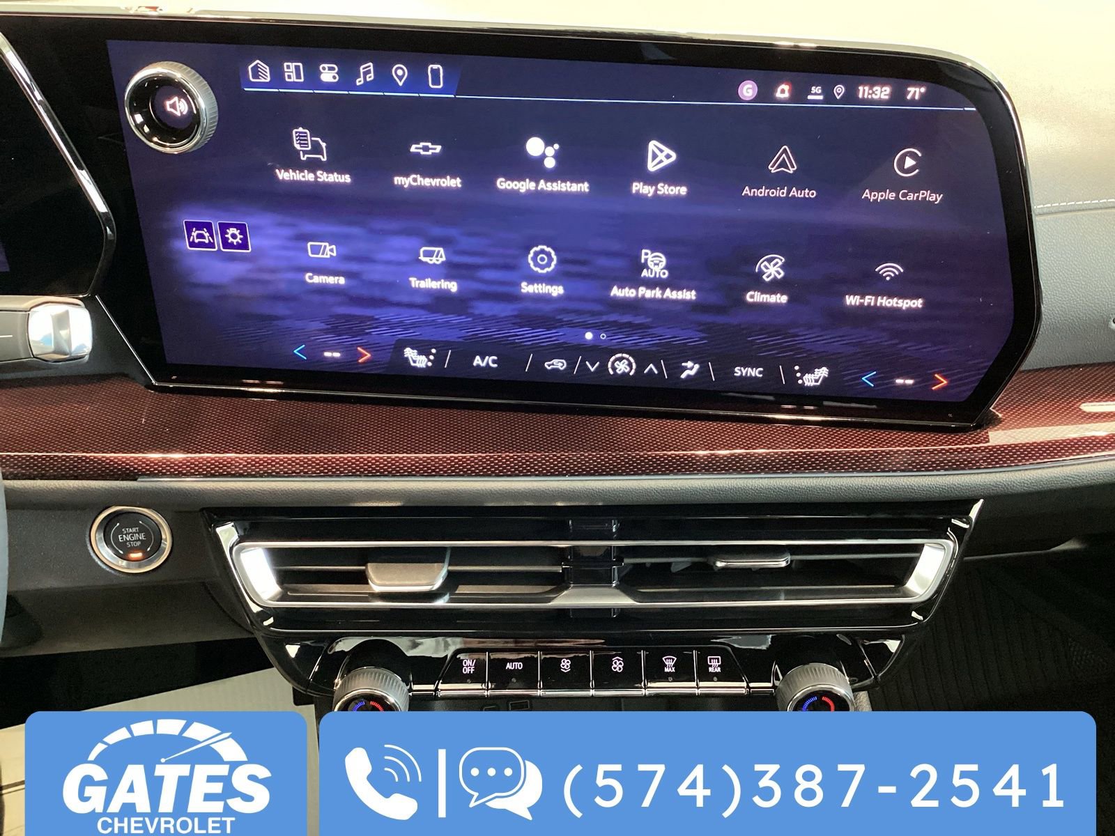 New 2026 Chevrolet Traverse Z71 w/ Enhanced Driving Package image 13