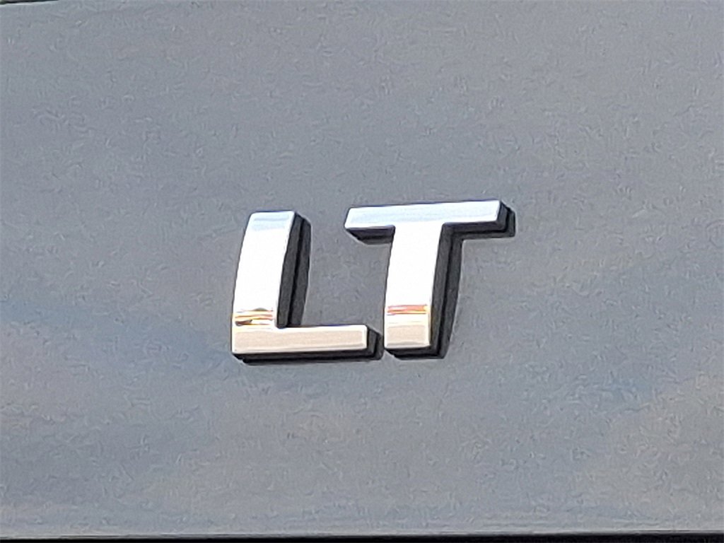 Used 2017 Chevrolet Silverado 1500 LT w/ All Star Edition image 28