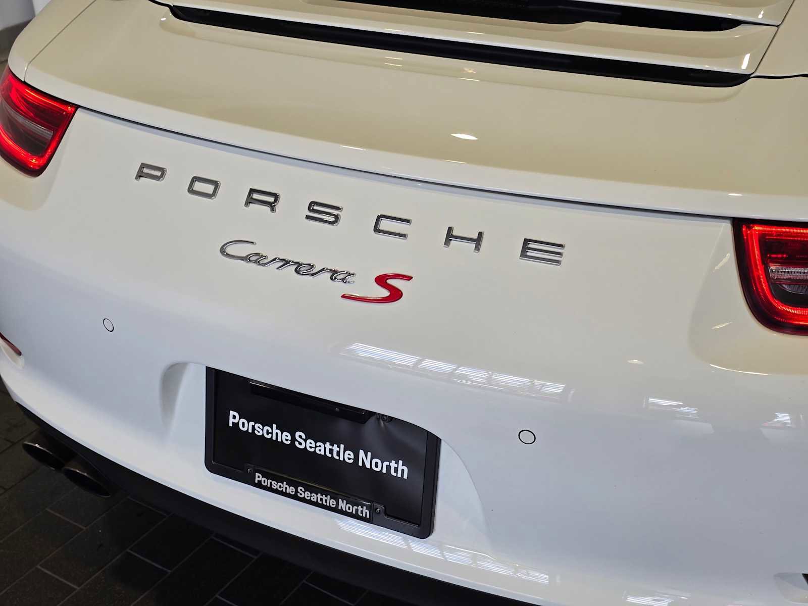 Used 2012 Porsche 911 Carrera S image 16