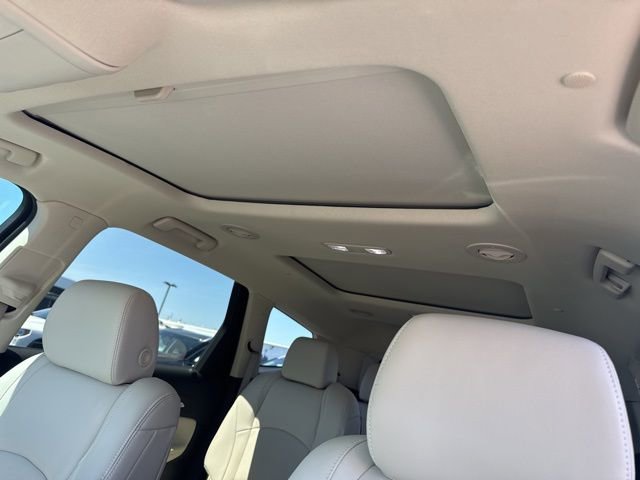 Used 2024 Buick Enclave Essence w/ Experience Buick Package FWD image 12