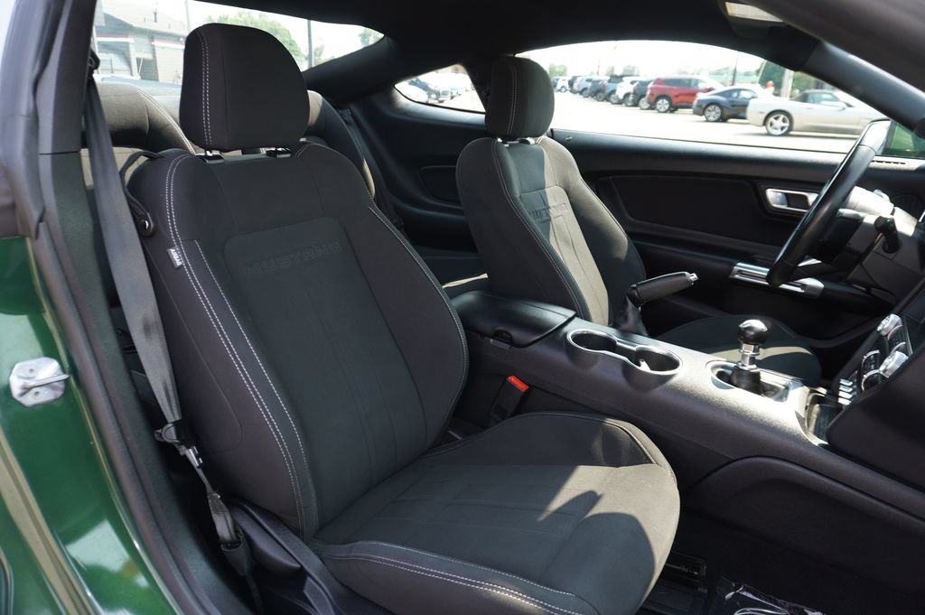 Used 2022 Ford Mustang GT w/ Equipment Group 301A RWD image 29