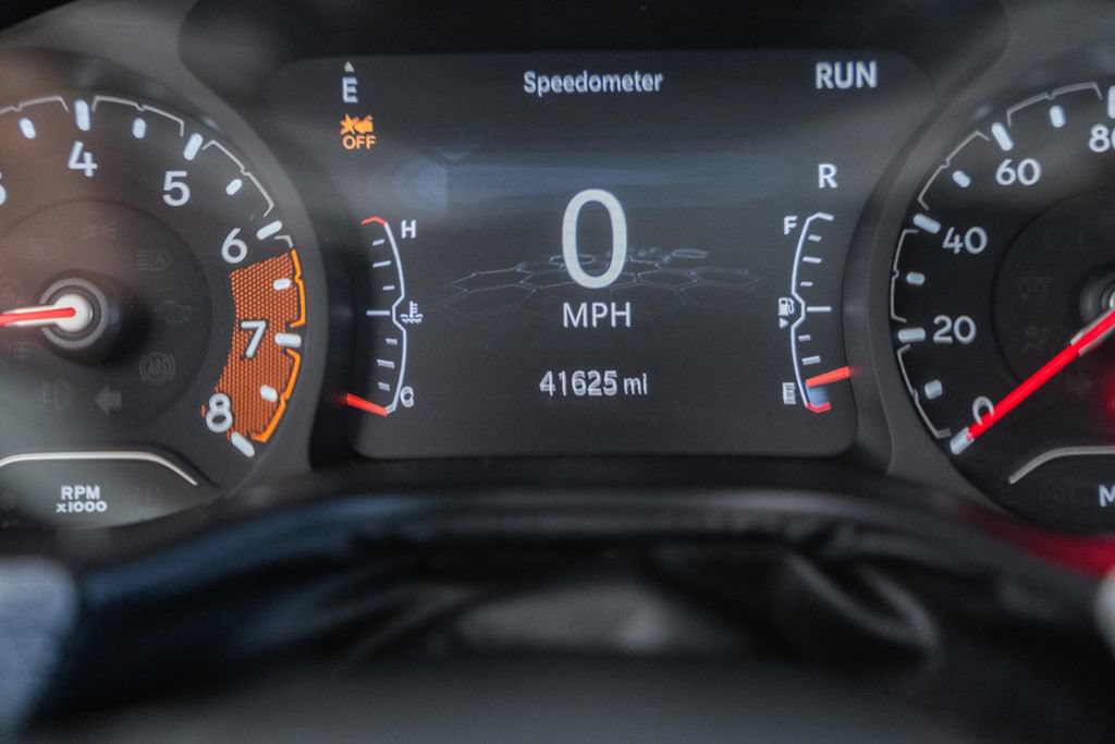 Used 2023 Jeep Compass Latitude w/ Sun and Sound Group AWD/4WD image 50