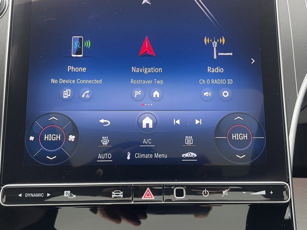 Used 2024 Mercedes-Benz C 300 4MATIC Sedan image 34