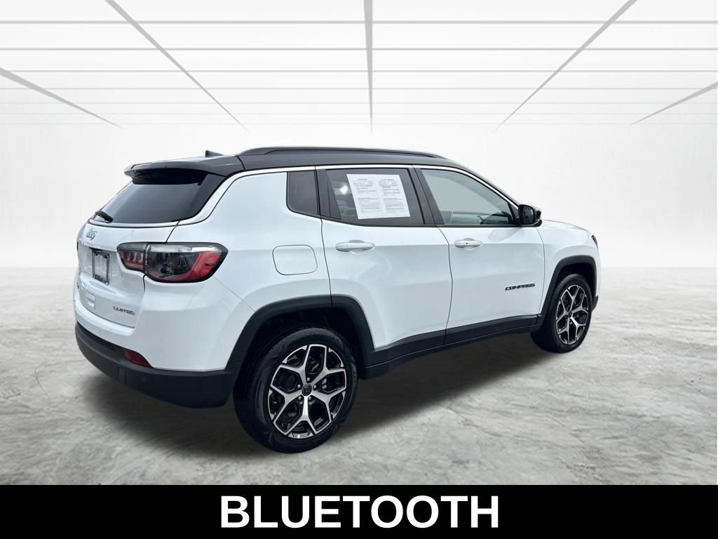 Used 2025 Jeep Compass Limited AWD/4WD image 5