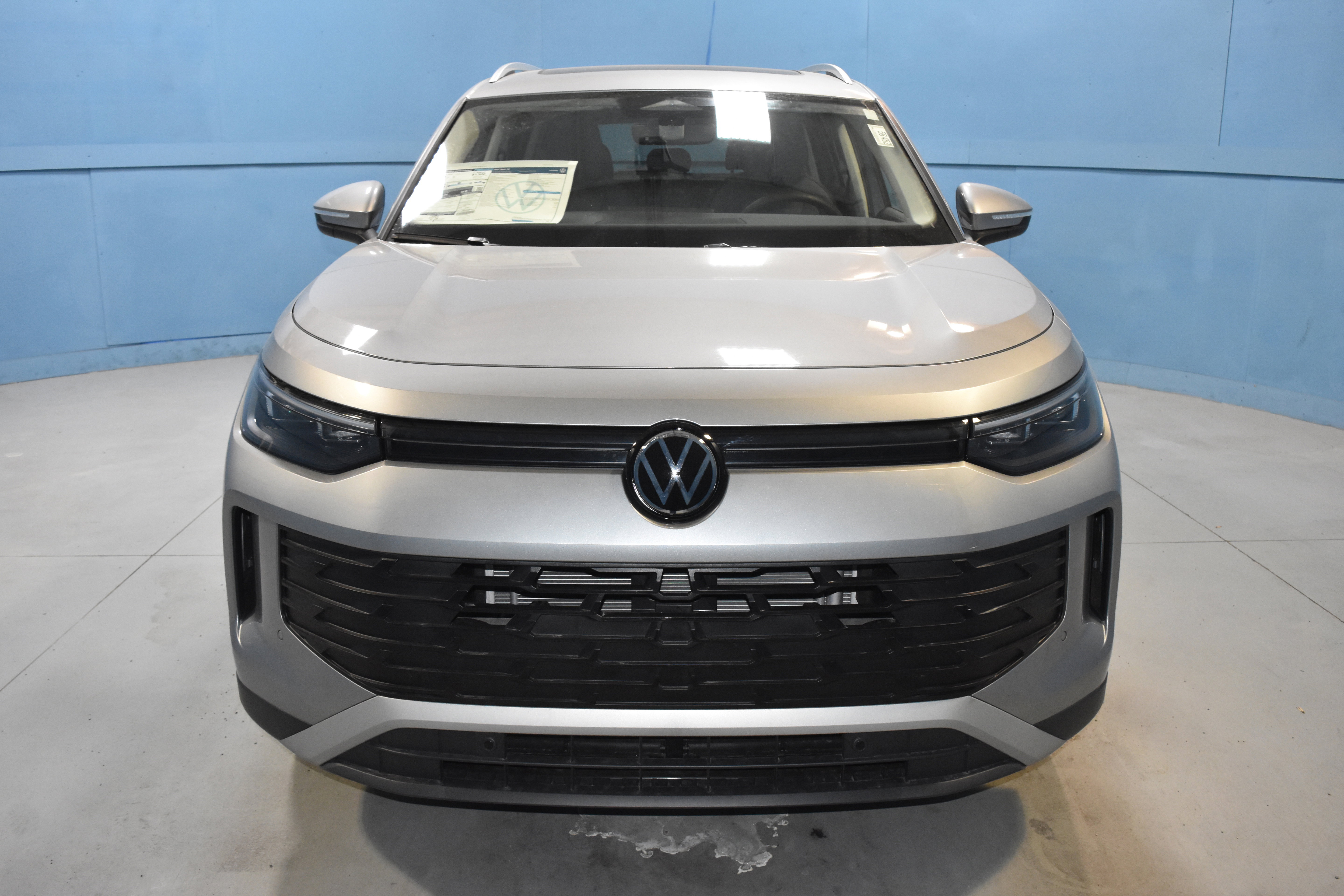 New 2026 Volkswagen Tiguan SE AWD/4WD image 19