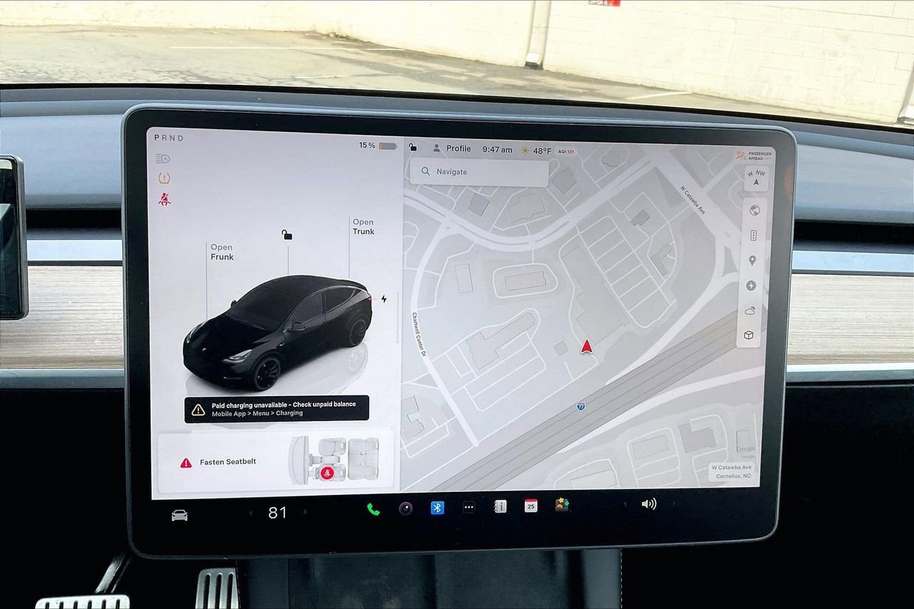 Used 2023 Tesla Model Y Performance image 14