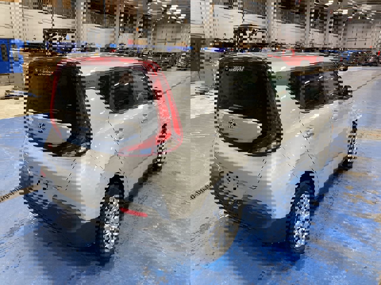 Used 2020 Kia Soul LX image 7