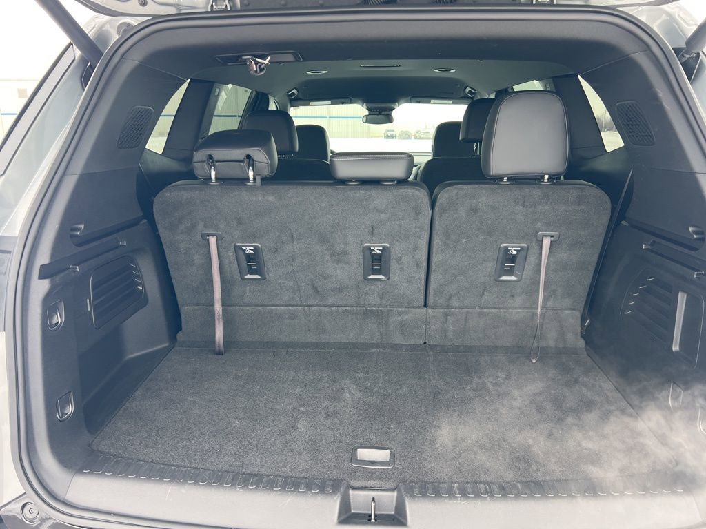 Used 2025 Buick Enclave Sport Touring image 44