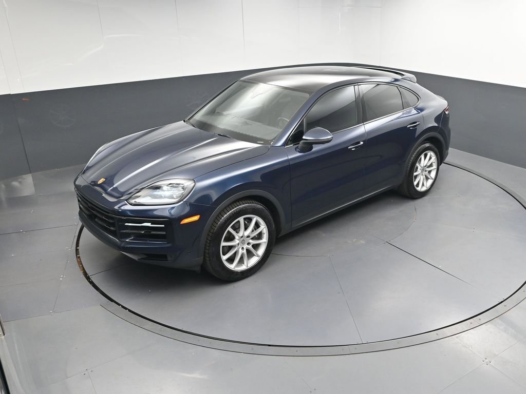 Certified 2024 Porsche Cayenne Coupe image 34