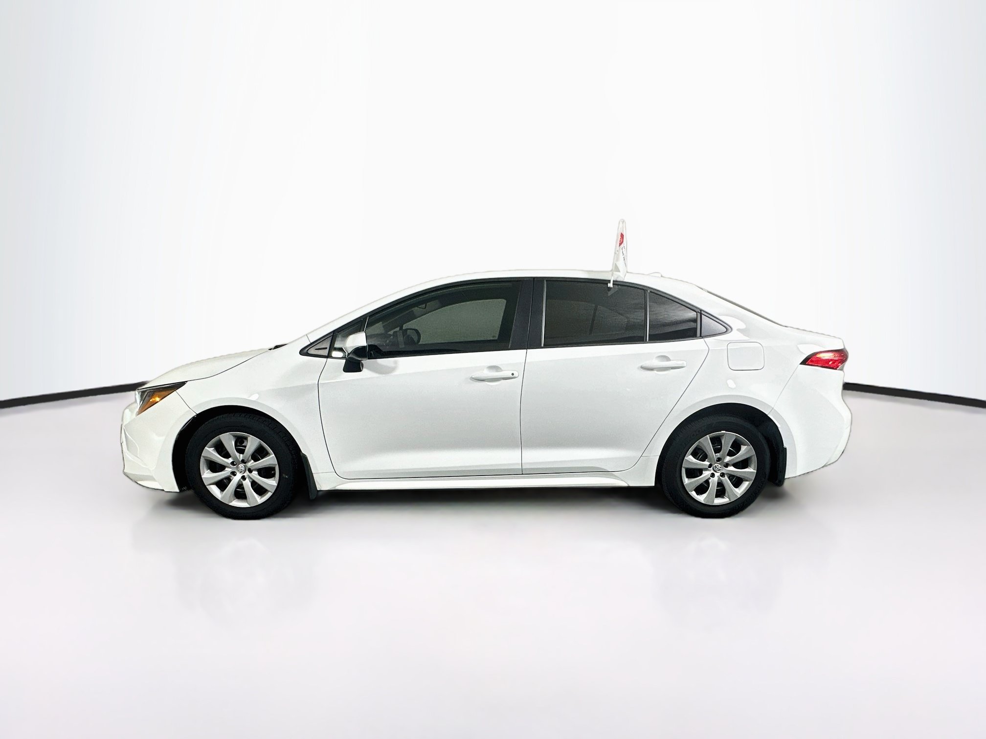Certified 2025 Toyota Corolla LE FWD image 6