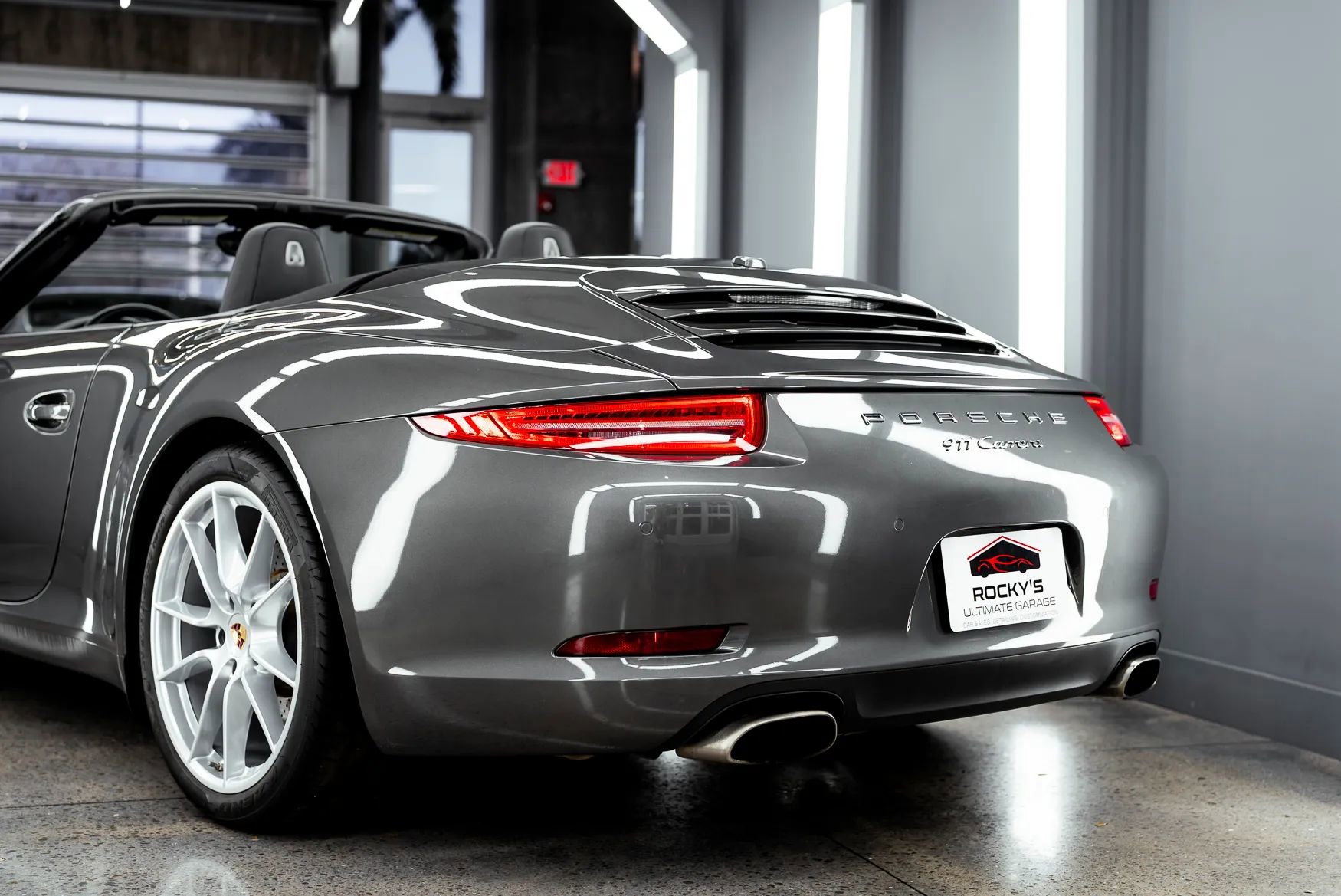 Used 2014 Porsche 911 Carrera image 39