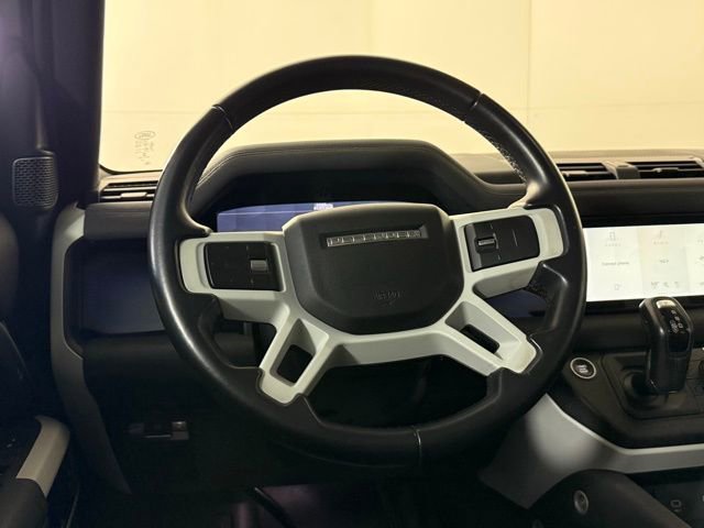 Used 2020 Land Rover Defender 110 SE image 24