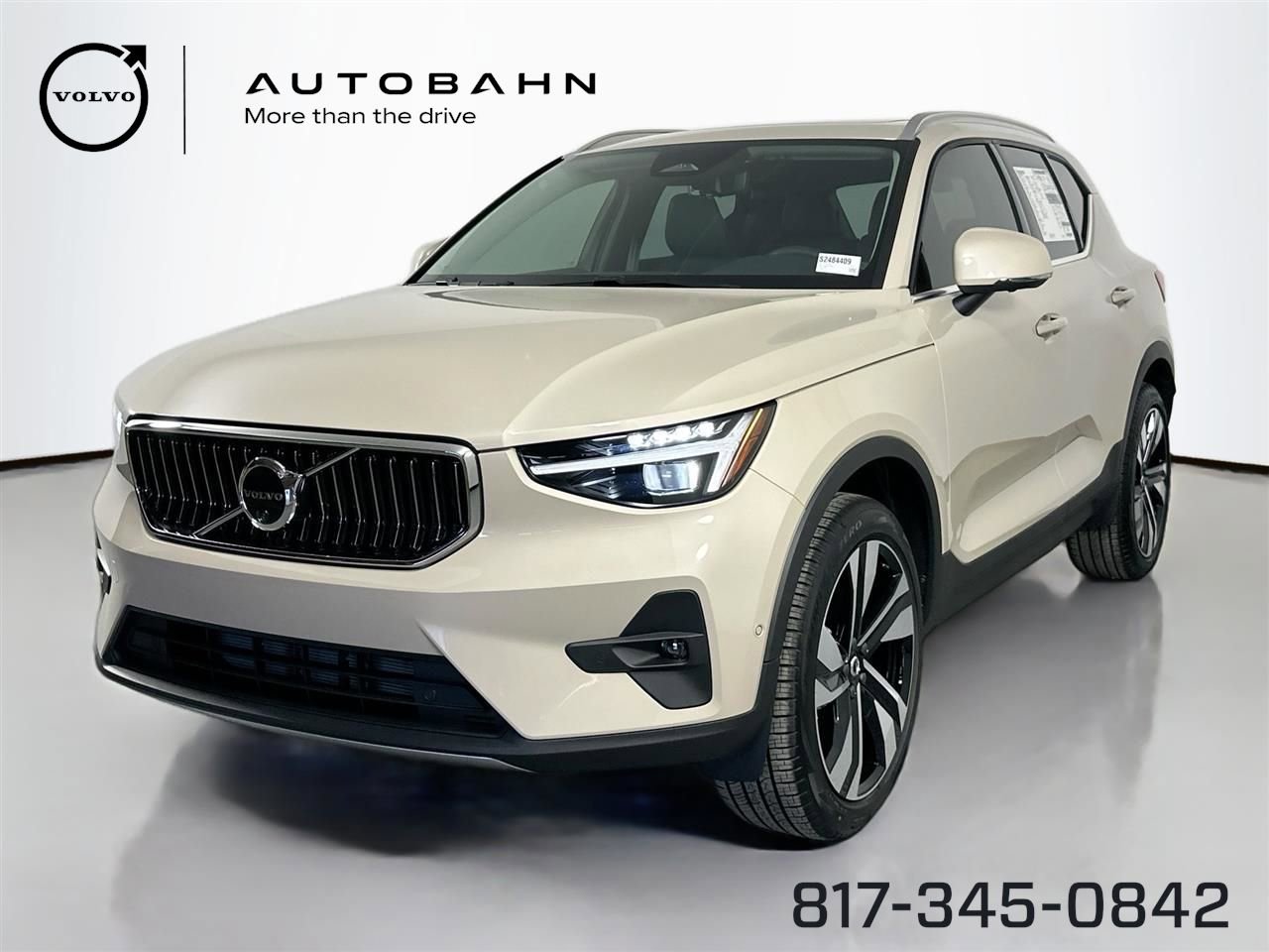New 2025 Volvo XC40 B5 Ultra w/ Protection Package Premier