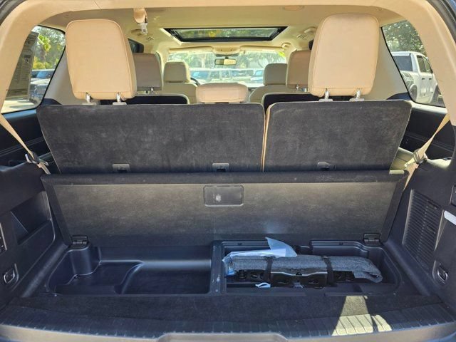 Used 2022 Ford Expedition Limited AWD/4WD image 44