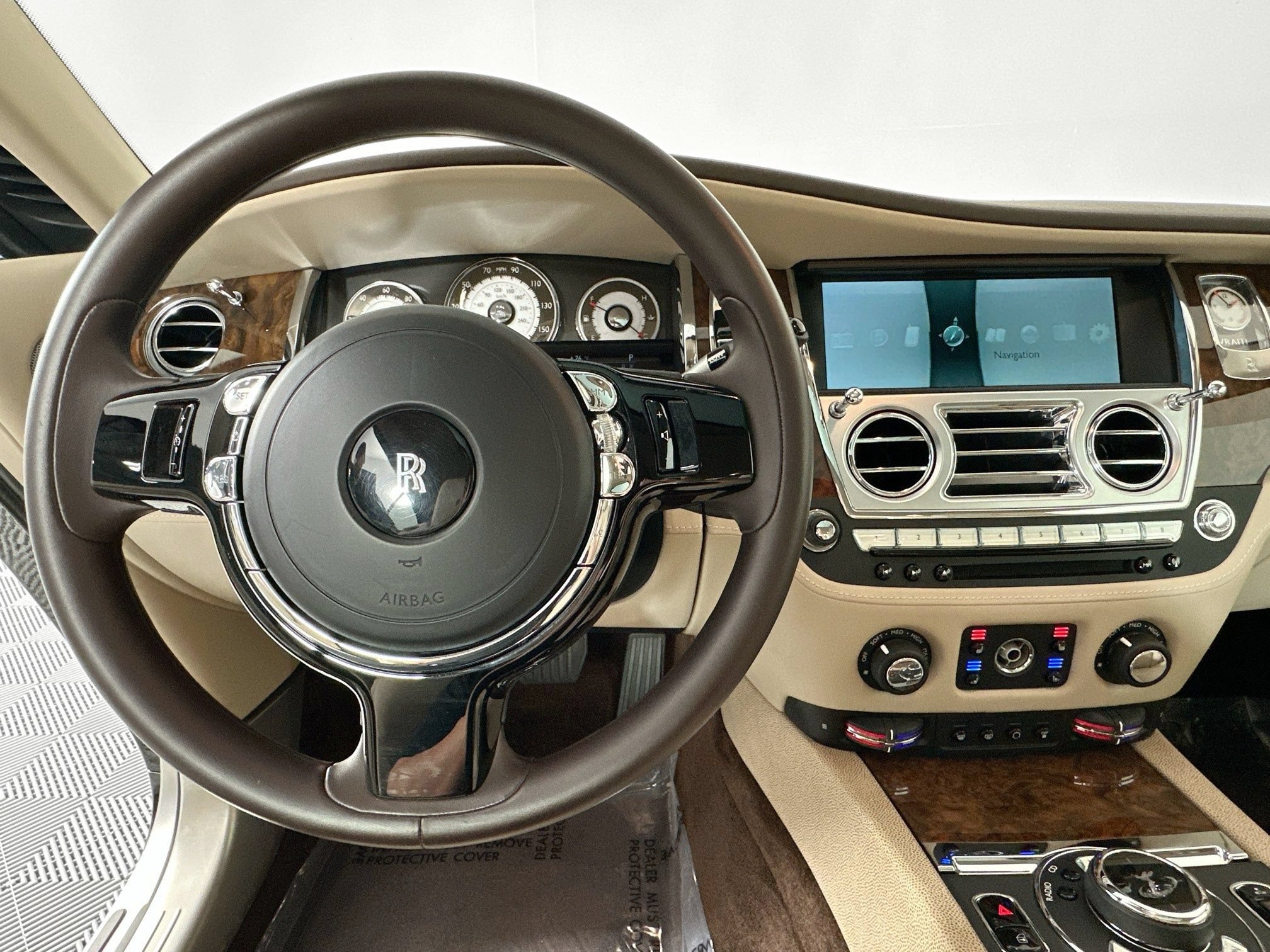 Certified 2015 Rolls-Royce Wraith RWD image 12