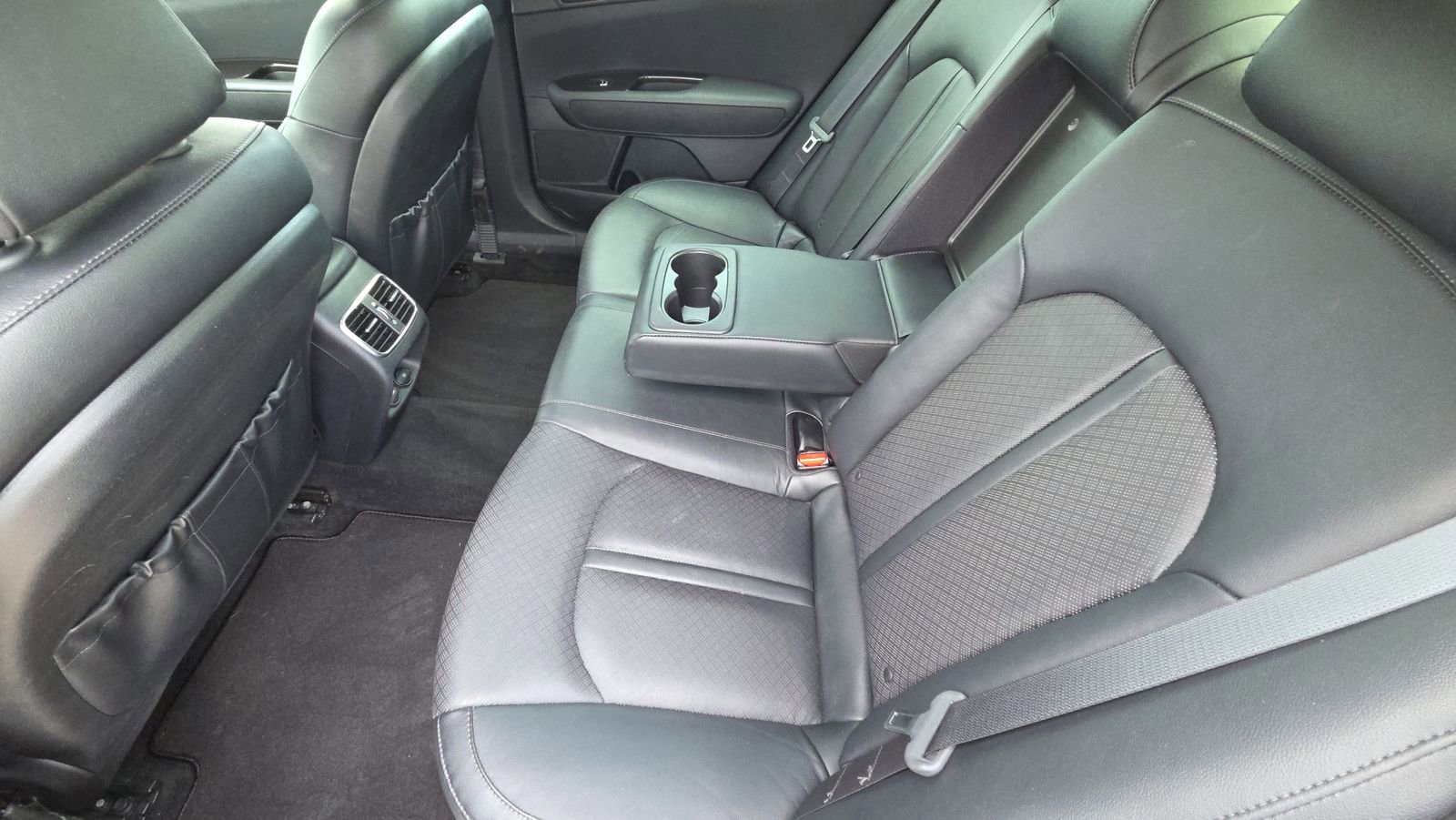 Used 2019 Kia Optima EX image 30