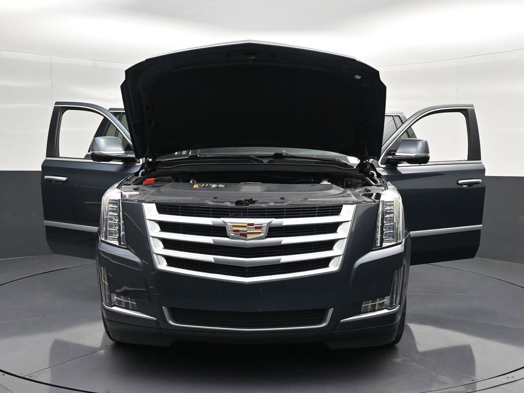 Used 2019 Cadillac Escalade Luxury RWD image 39