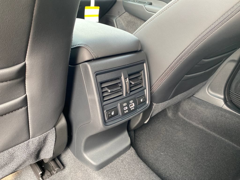 New 2026 Subaru Outback Limited AWD/4WD image 13