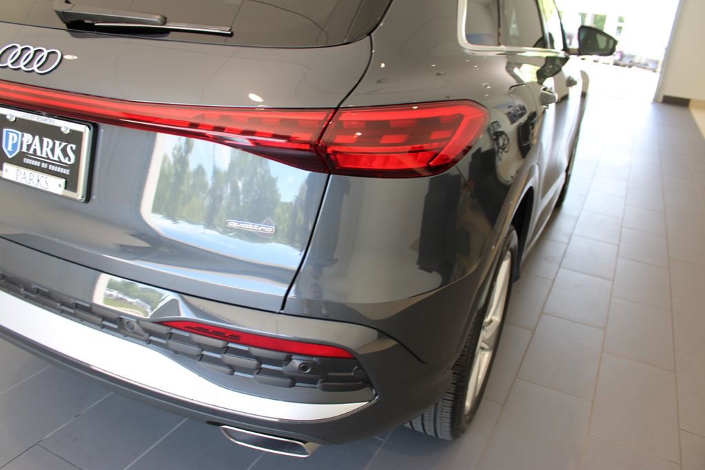 New 2025 Audi Q5 Premium Plus image 48