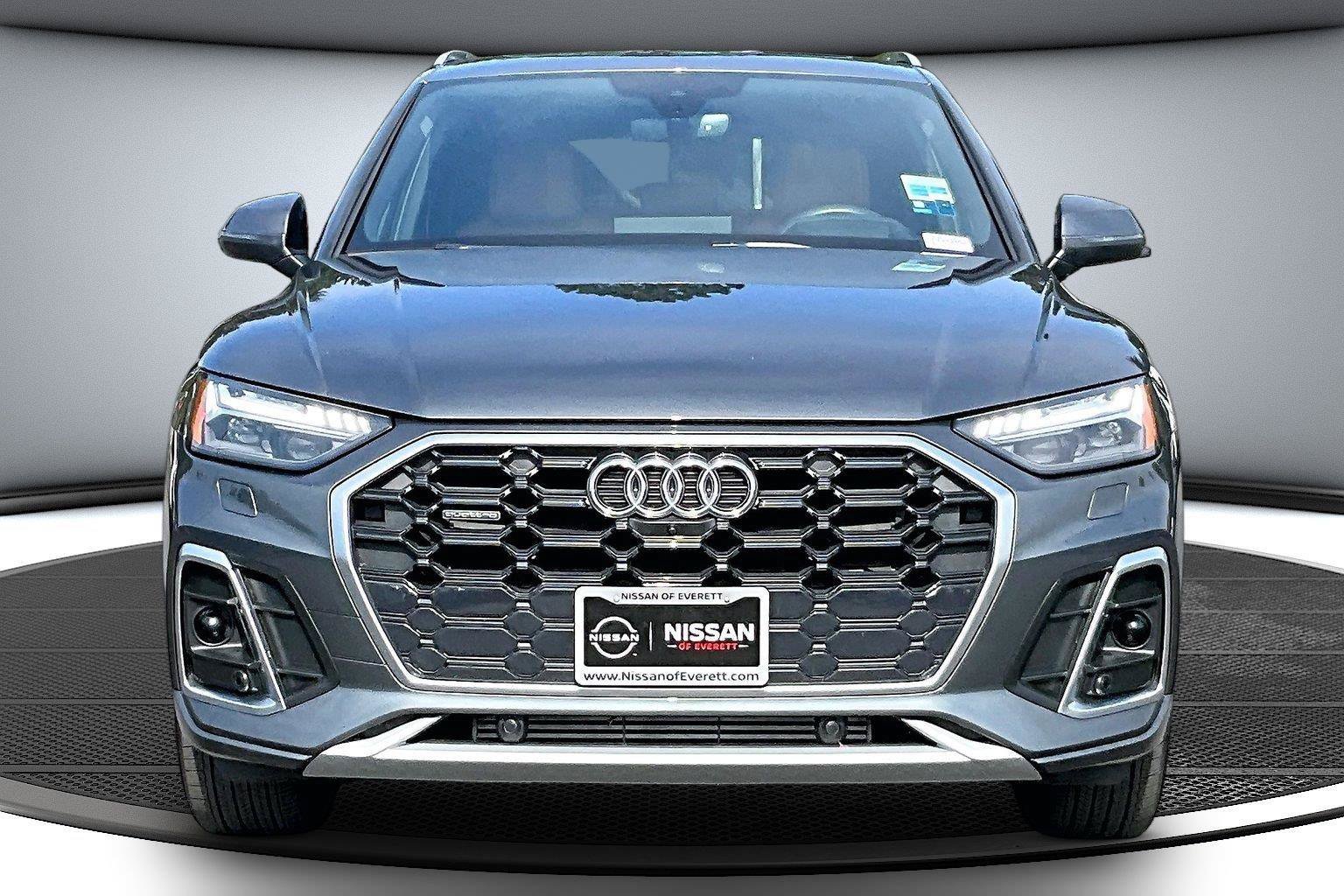 Used 2022 Audi Q5 2.0T Prestige w/ Prestige Package AWD/4WD image 3