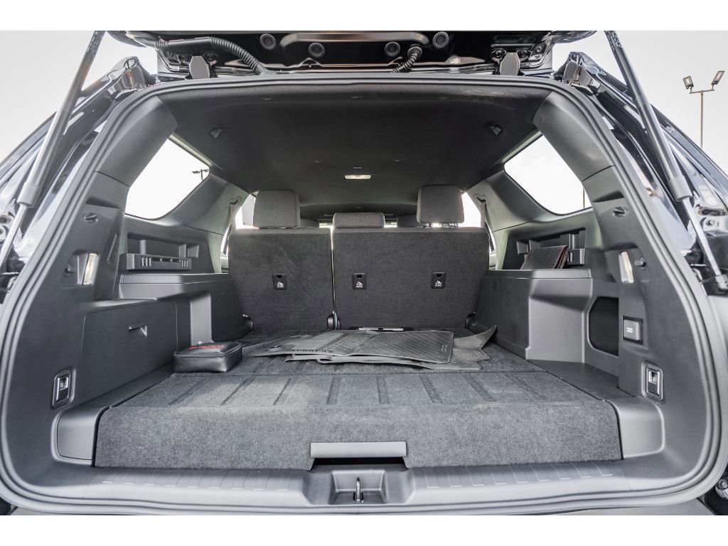 Used 2025 Toyota 4Runner TRD Off-Road image 30