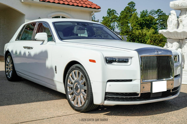 Used 2020 Rolls-Royce Phantom Sedan RWD image 10