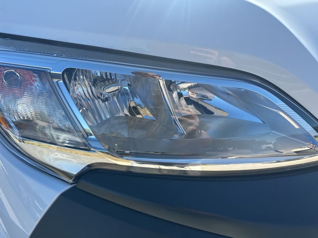 New 2025 RAM ProMaster 2500 w/ Convenience Group image 12