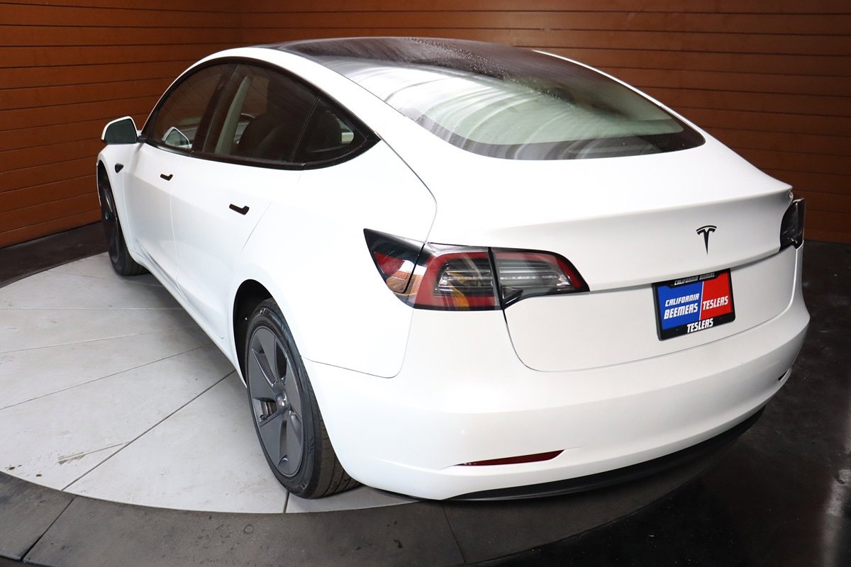 Used 2023 Tesla Model 3 Standard Range RWD image 10