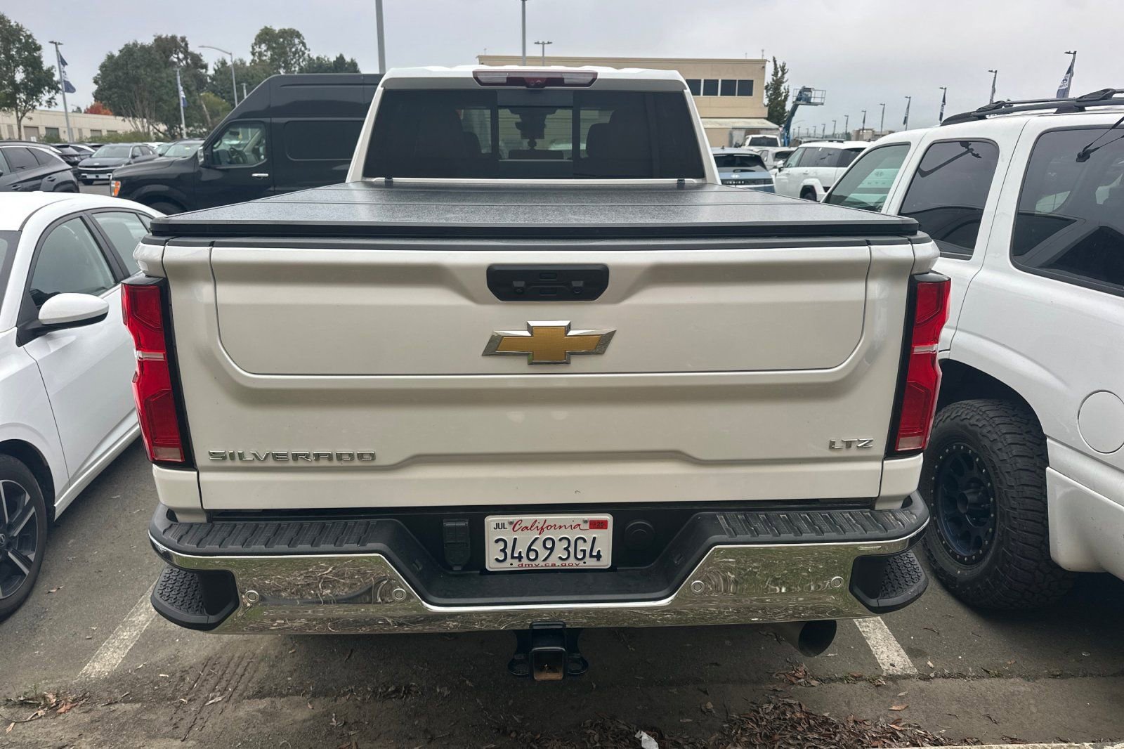 Used 2024 Chevrolet Silverado 2500 LTZ w/ LTZ Premium Package image 4