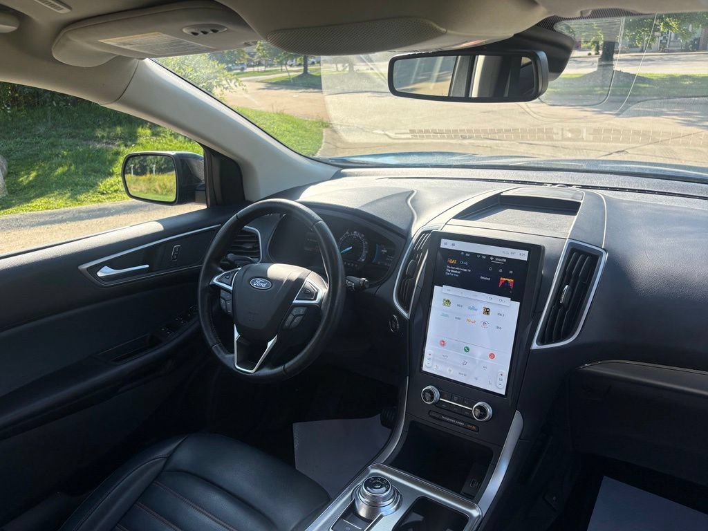 Used 2022 Ford Edge SEL w/ Sport Appearance Package AWD/4WD image 30