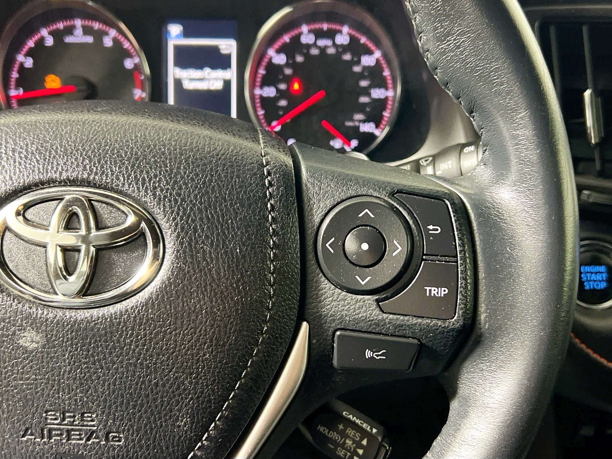 Used 2018 Toyota RAV4 SE w/ Power Extra Value Package FWD image 19