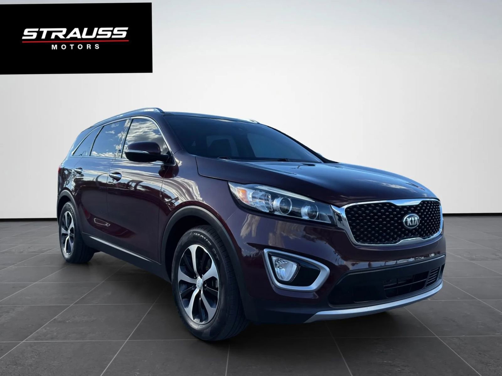 Used 2018 Kia Sorento EX w/ EX Advanced Touring Package FWD image 1