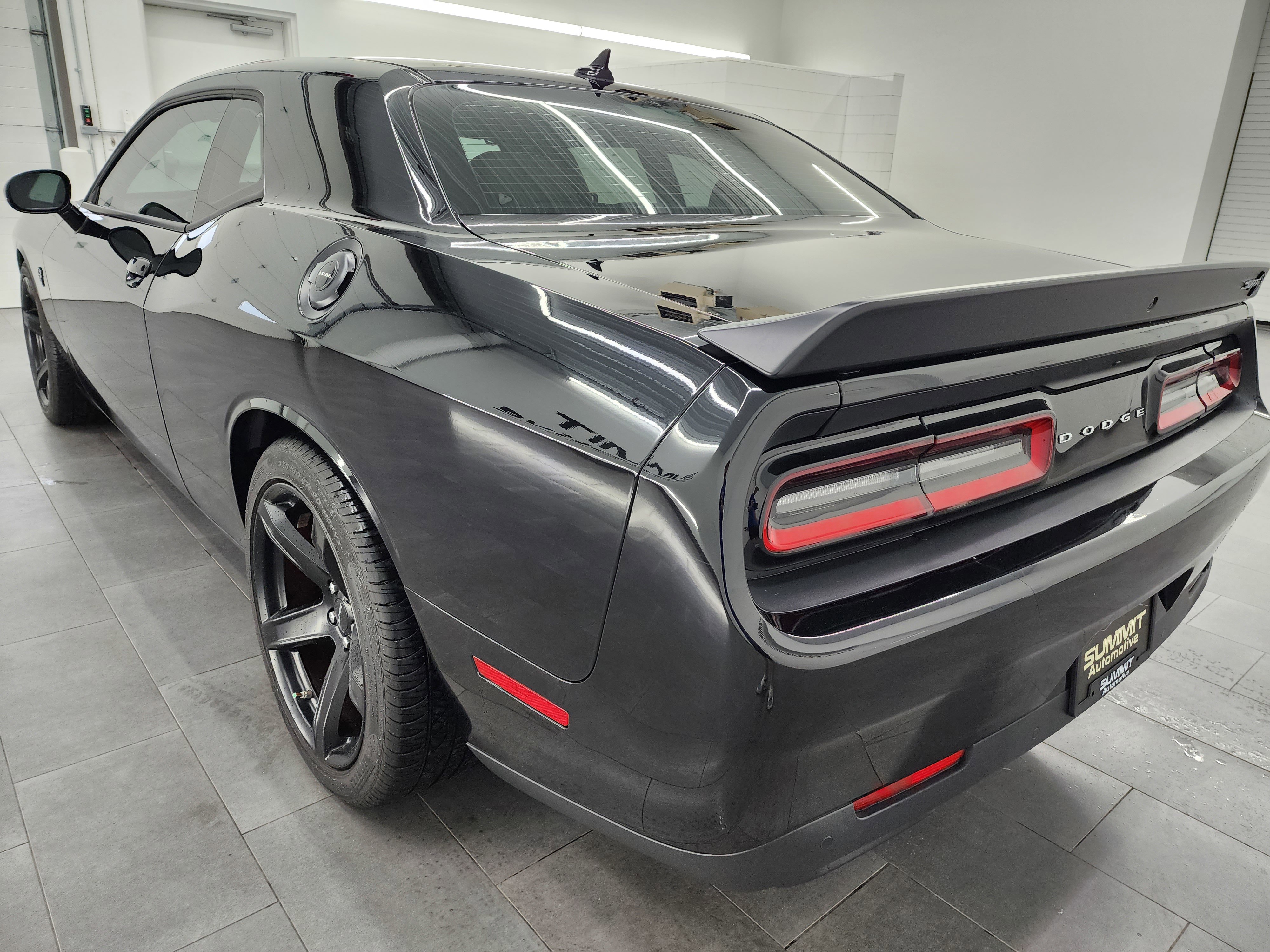 Used 2018 Dodge Challenger SRT Hellcat image 6