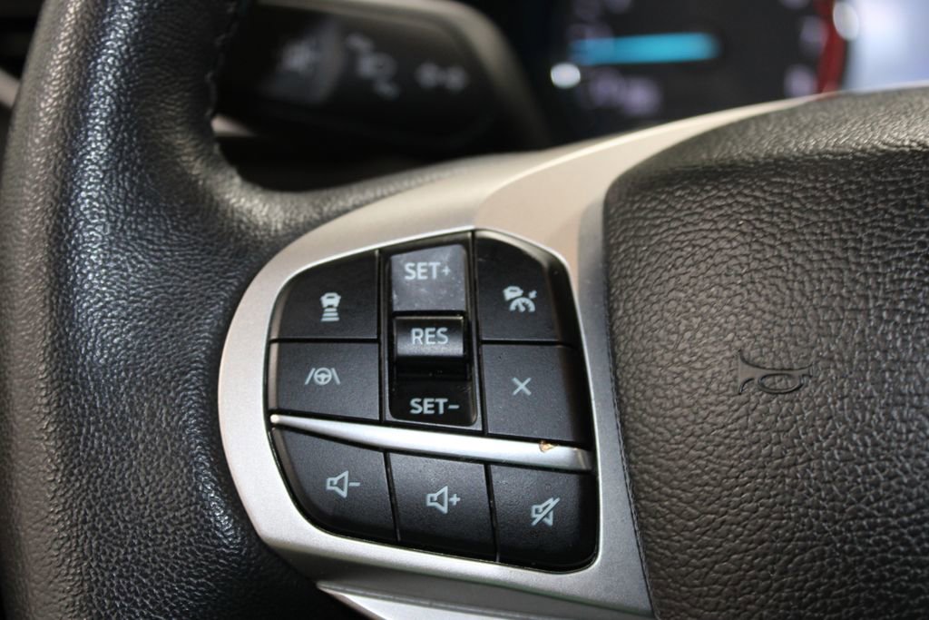 Used 2023 Ford Explorer Limited image 46