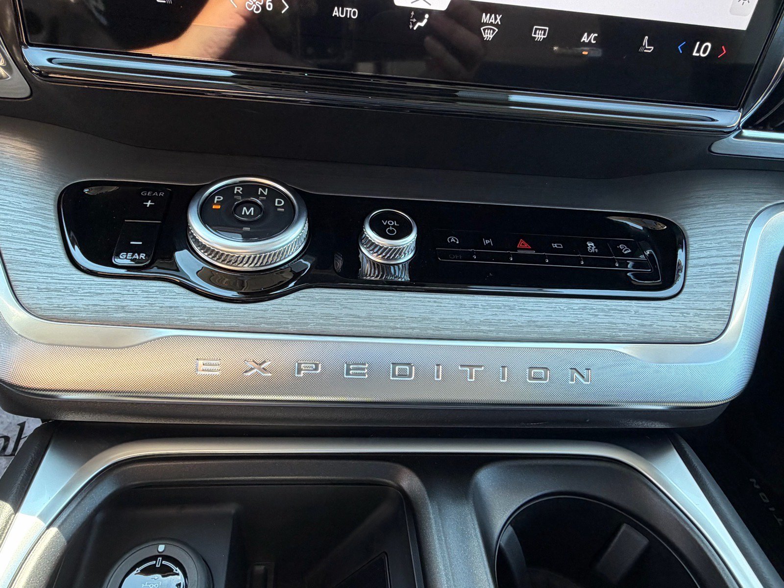 New 2027 Ford Expedition Max Platinum AWD/4WD image 38