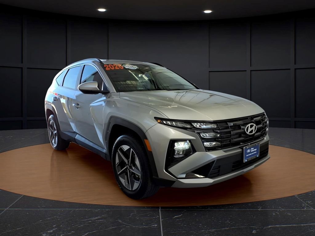 Used 2026 Hyundai Tucson SEL AWD/4WD image 1