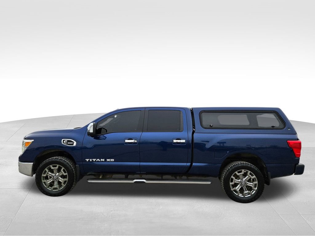 Used 2017 Nissan Titan SL w/ Chrome Package image 10