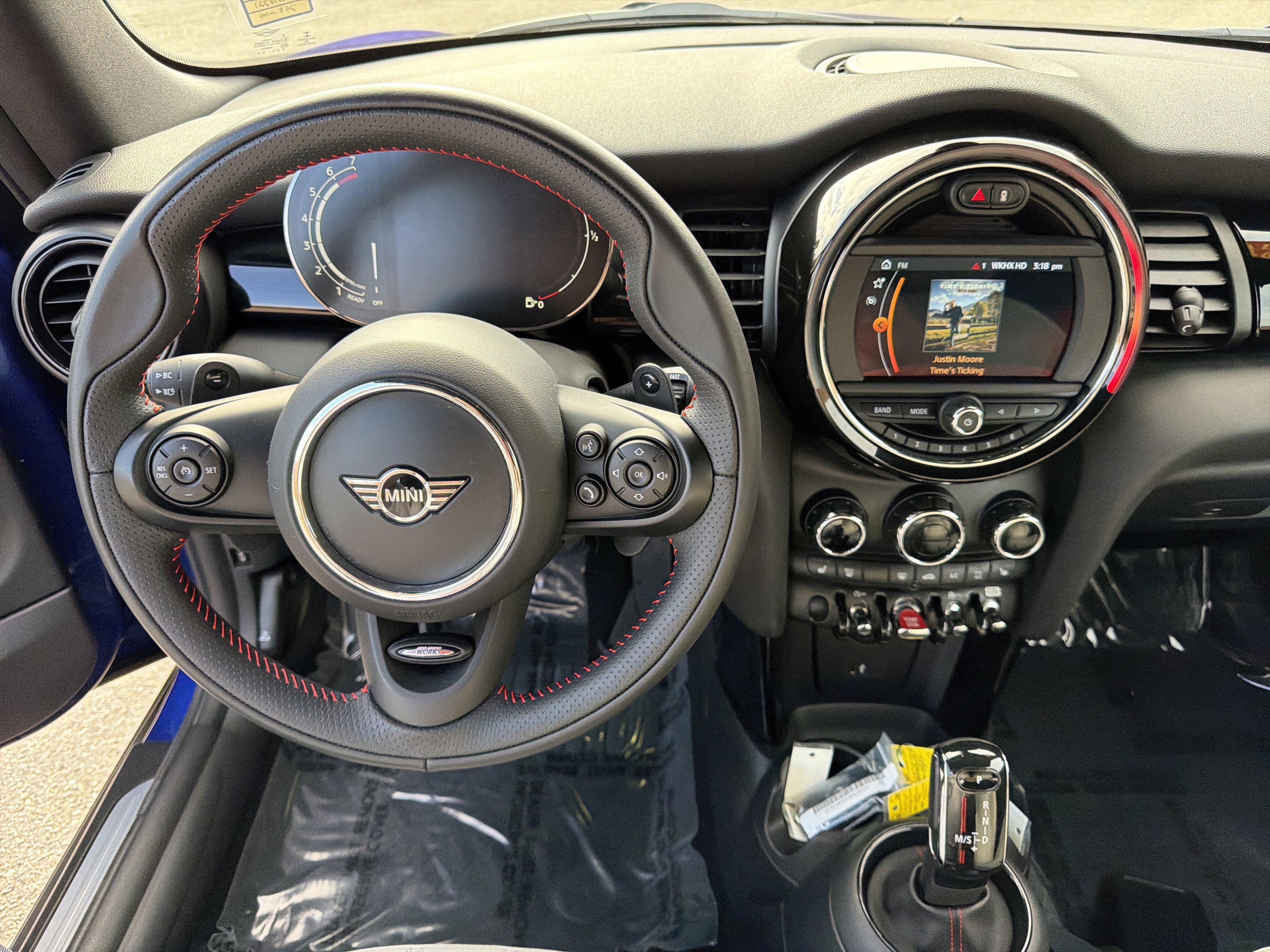 Used 2021 MINI Cooper S w/ Signature Upholstery Package image 17