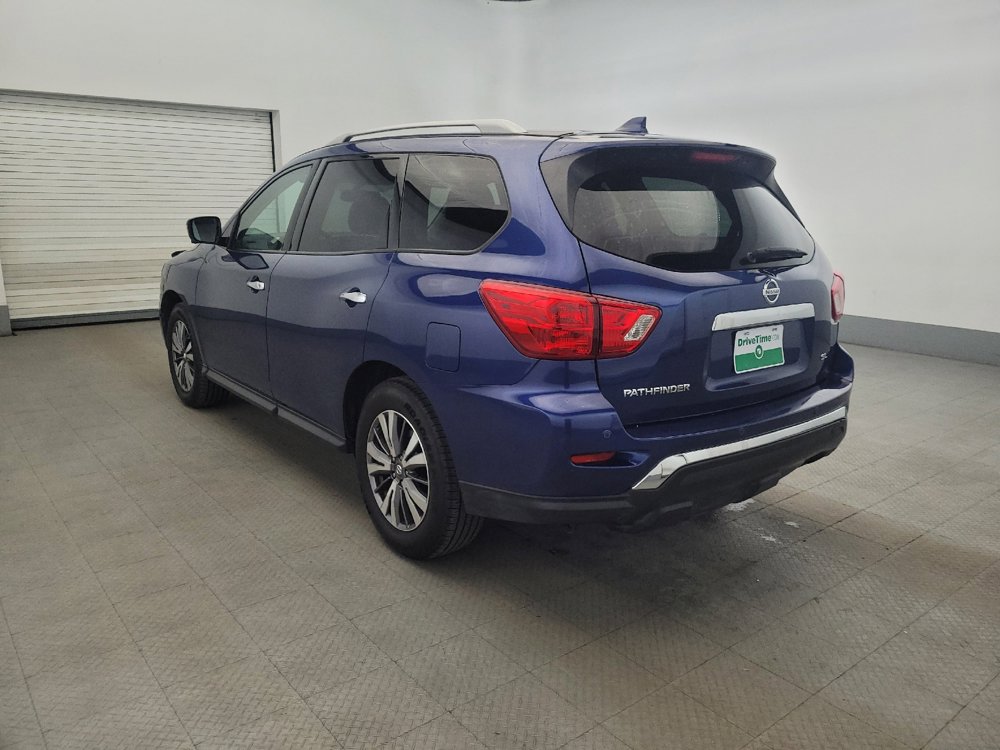 Used 2019 Nissan Pathfinder SL image 5