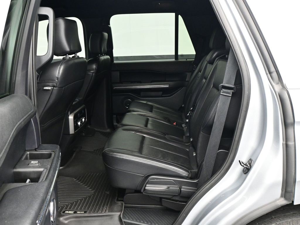 Used 2020 Ford Expedition XLT w/ Equipment Group 201A image 13
