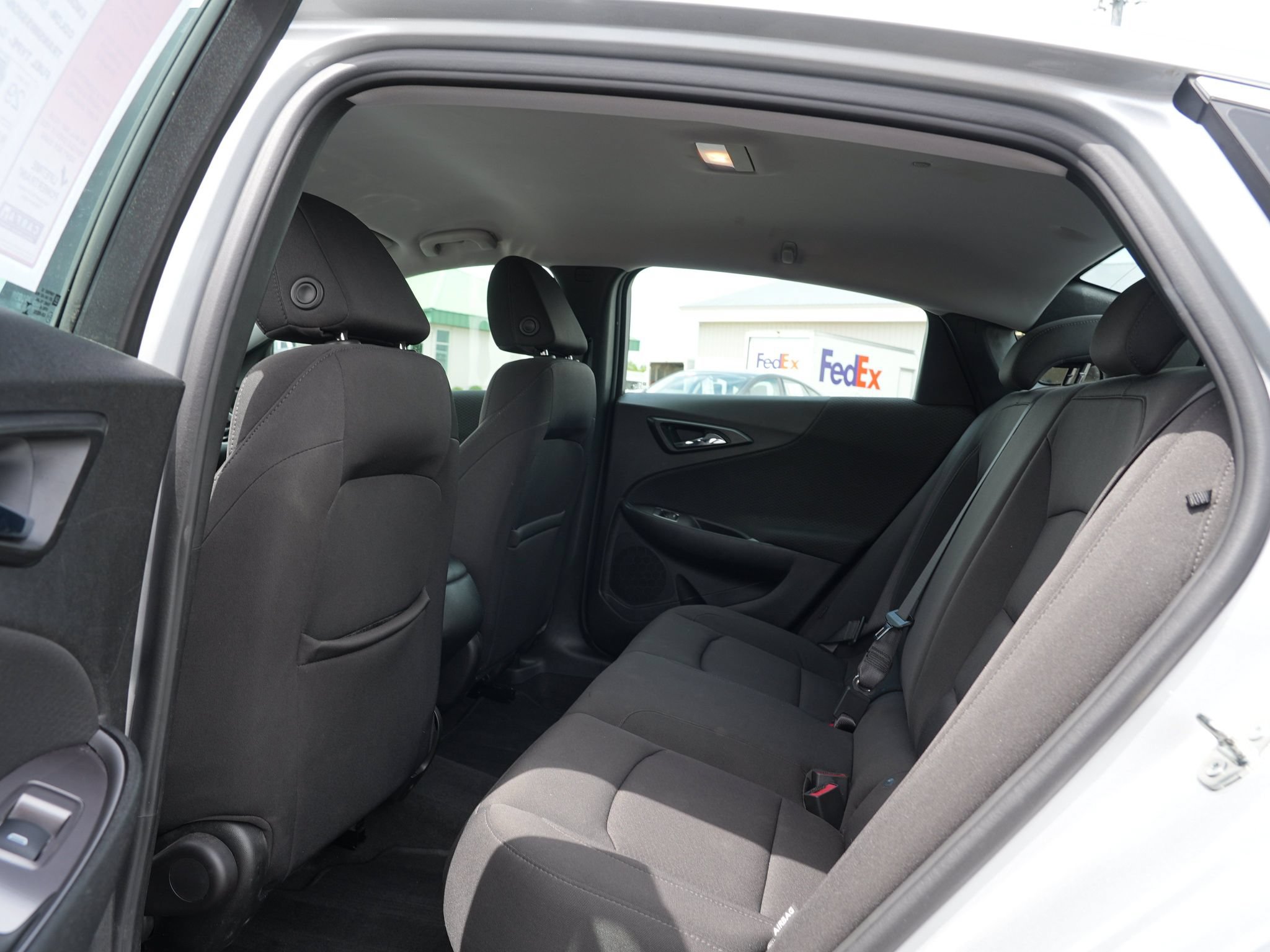 Used 2021 Chevrolet Malibu LS FWD image 19