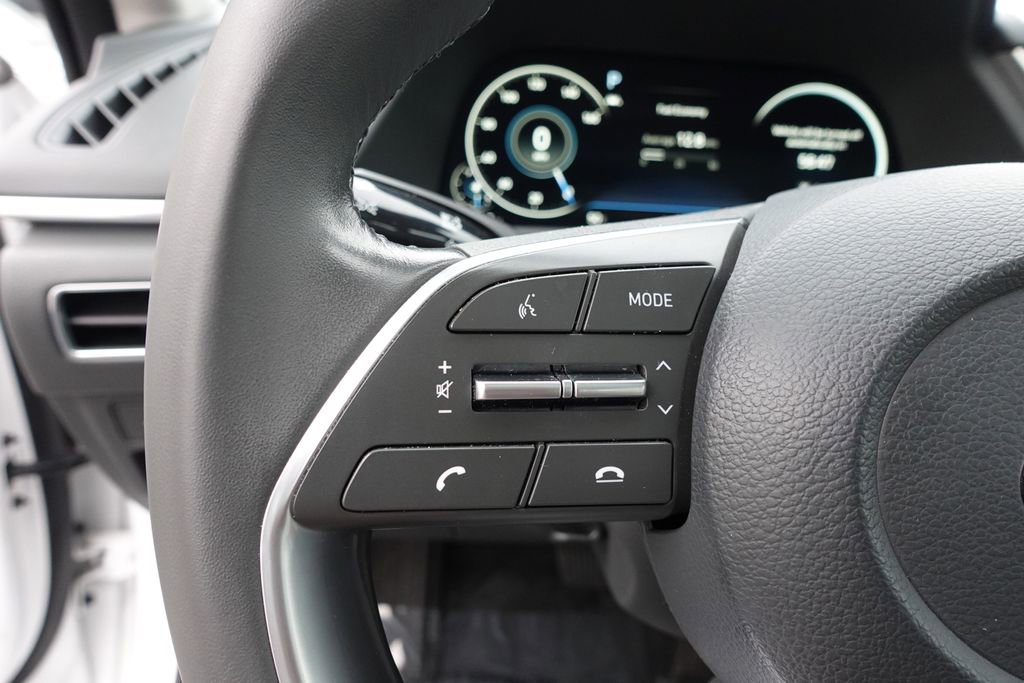 Used 2023 Hyundai Sonata SEL w/ Convenience Package image 17